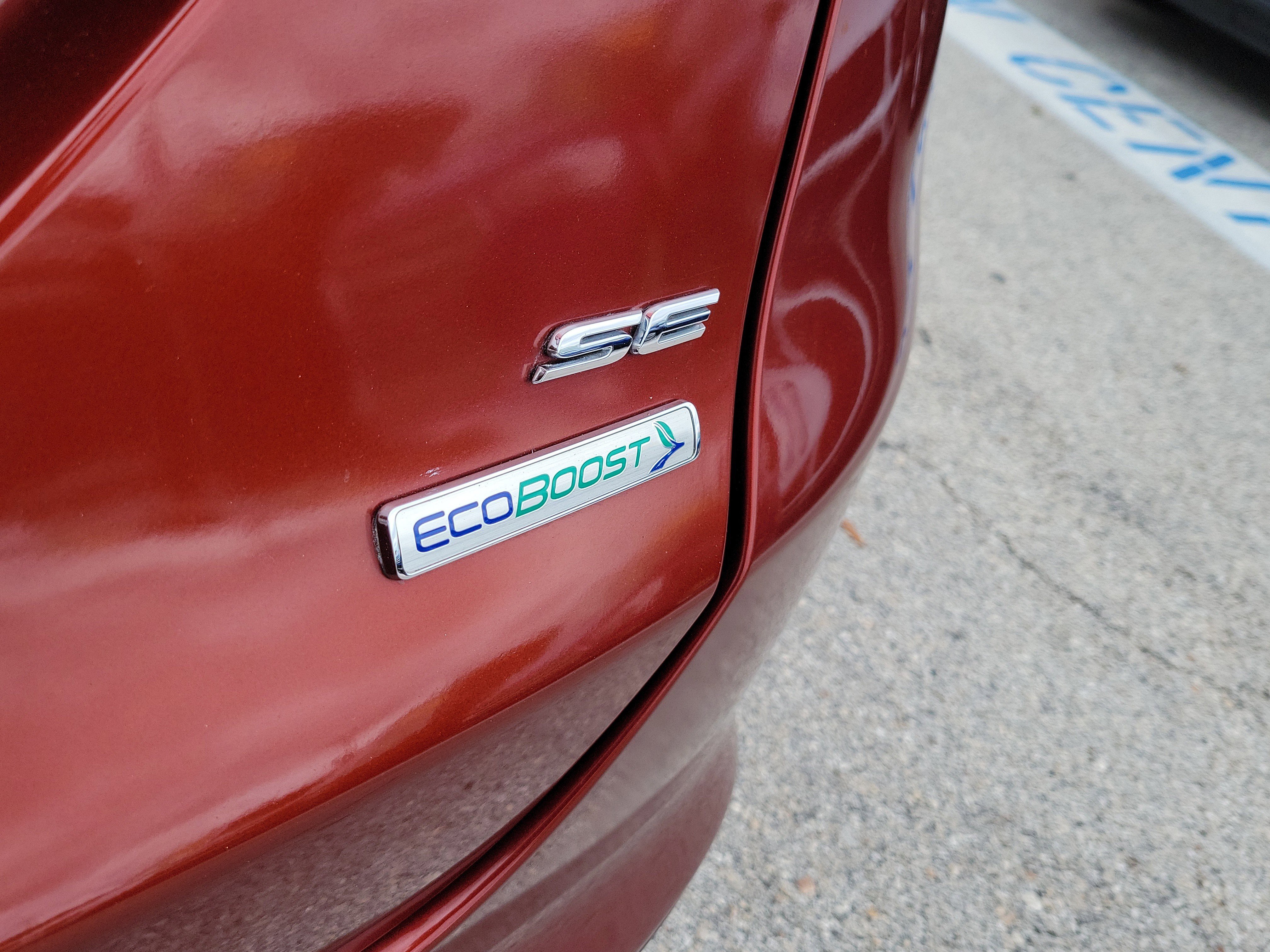 Used 2014 Ford Fusion SE w/ Equipment Group 201A image 9