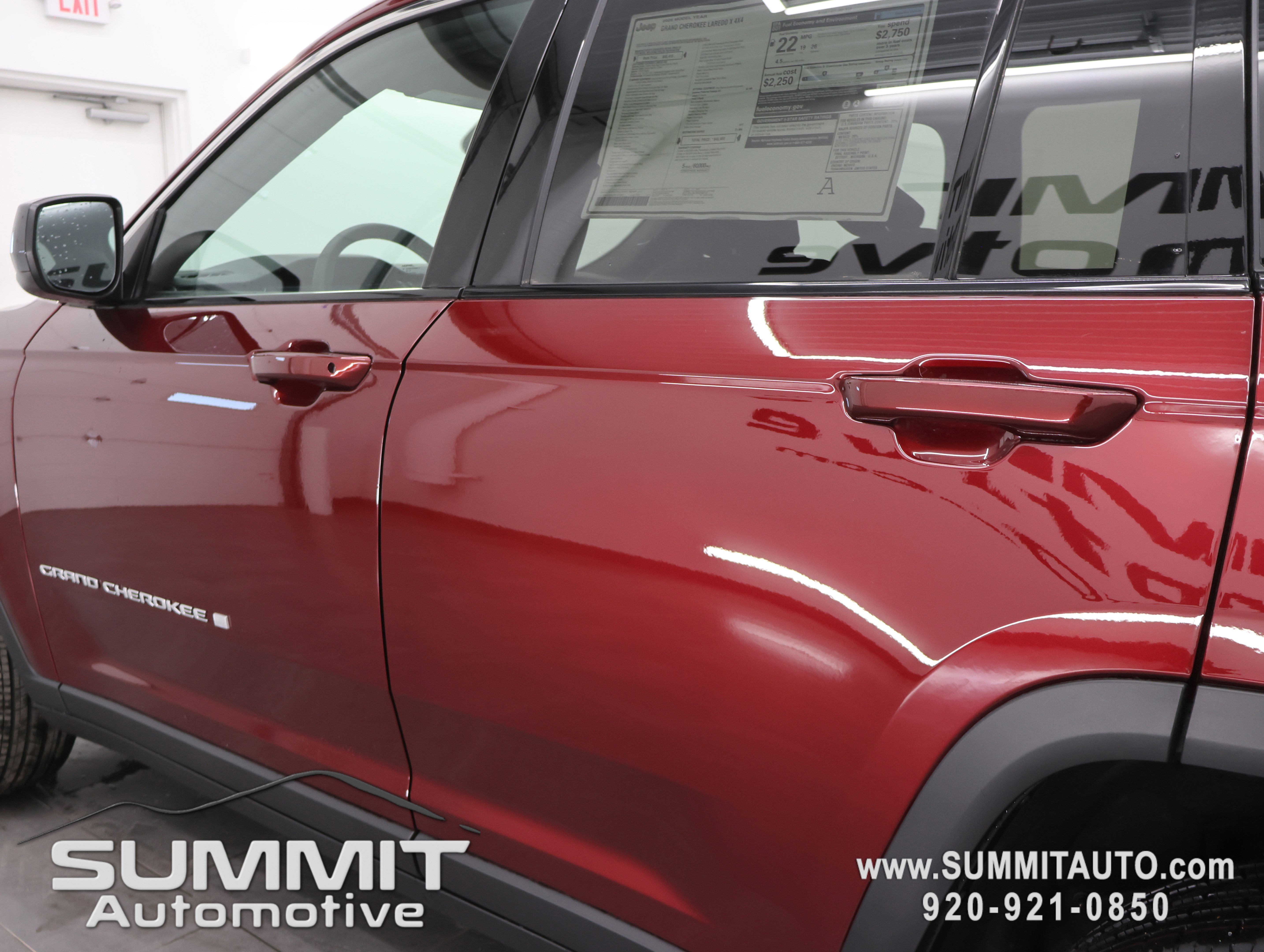 New 2026 Jeep Grand Cherokee Laredo X image 33