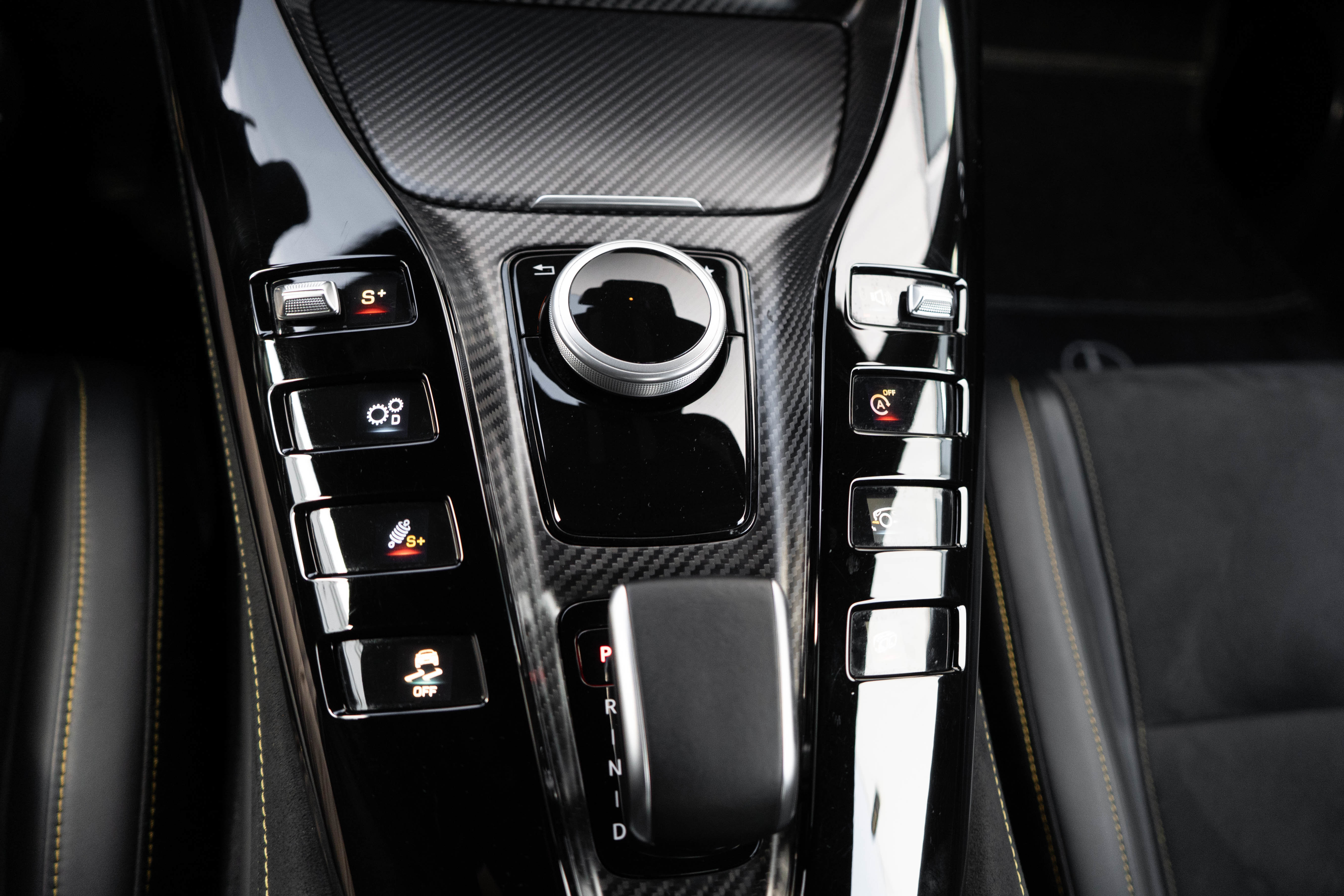 Used 2020 Mercedes-Benz AMG GT R image 34