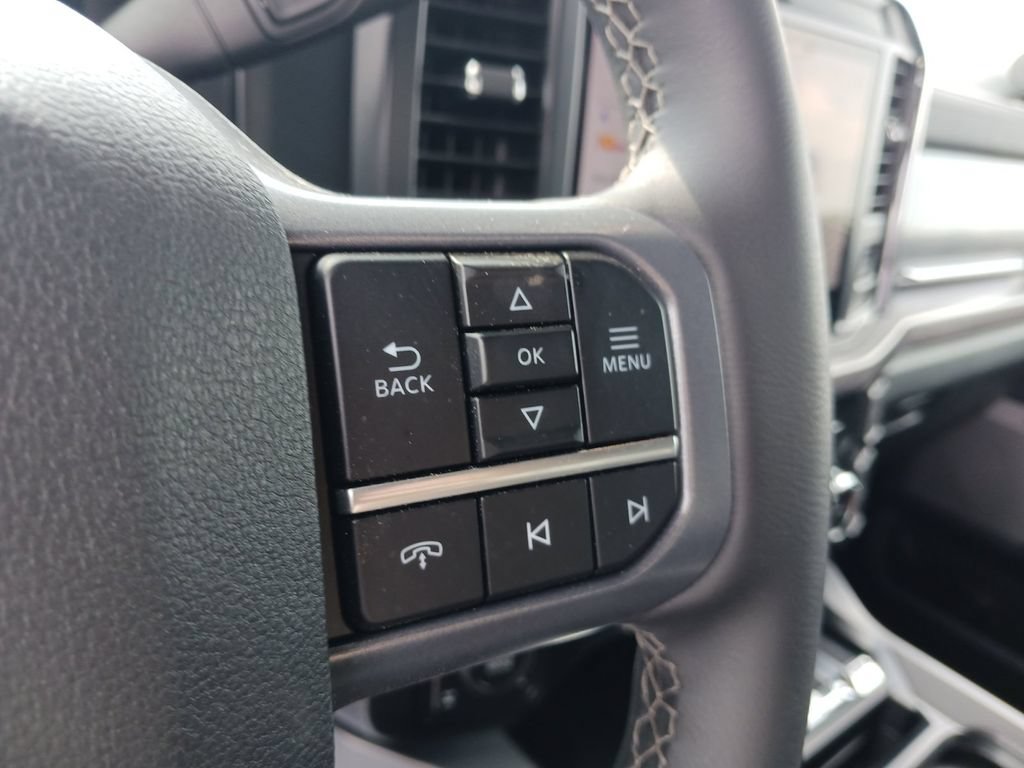 Used 2026 Ford F250 Lariat w/ Chrome Package AWD/4WD image 37
