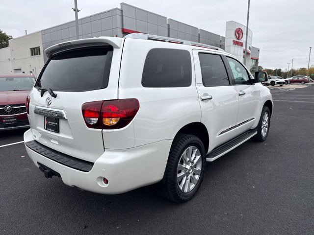 Used 2019 Toyota Sequoia Platinum AWD/4WD image 13