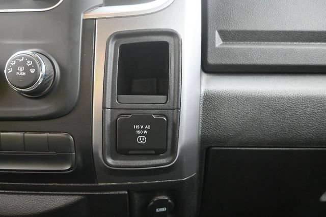 Used 2022 RAM 1500 Classic SLT AWD/4WD image 26