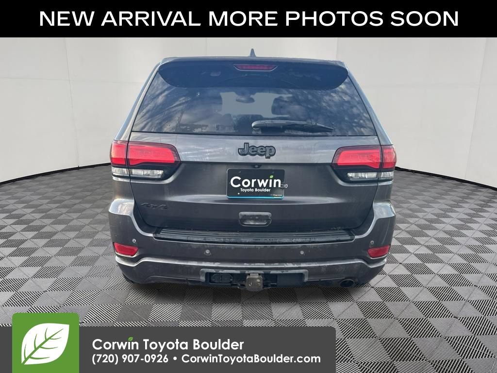 Used 2017 Jeep Grand Cherokee Altitude AWD/4WD image 6