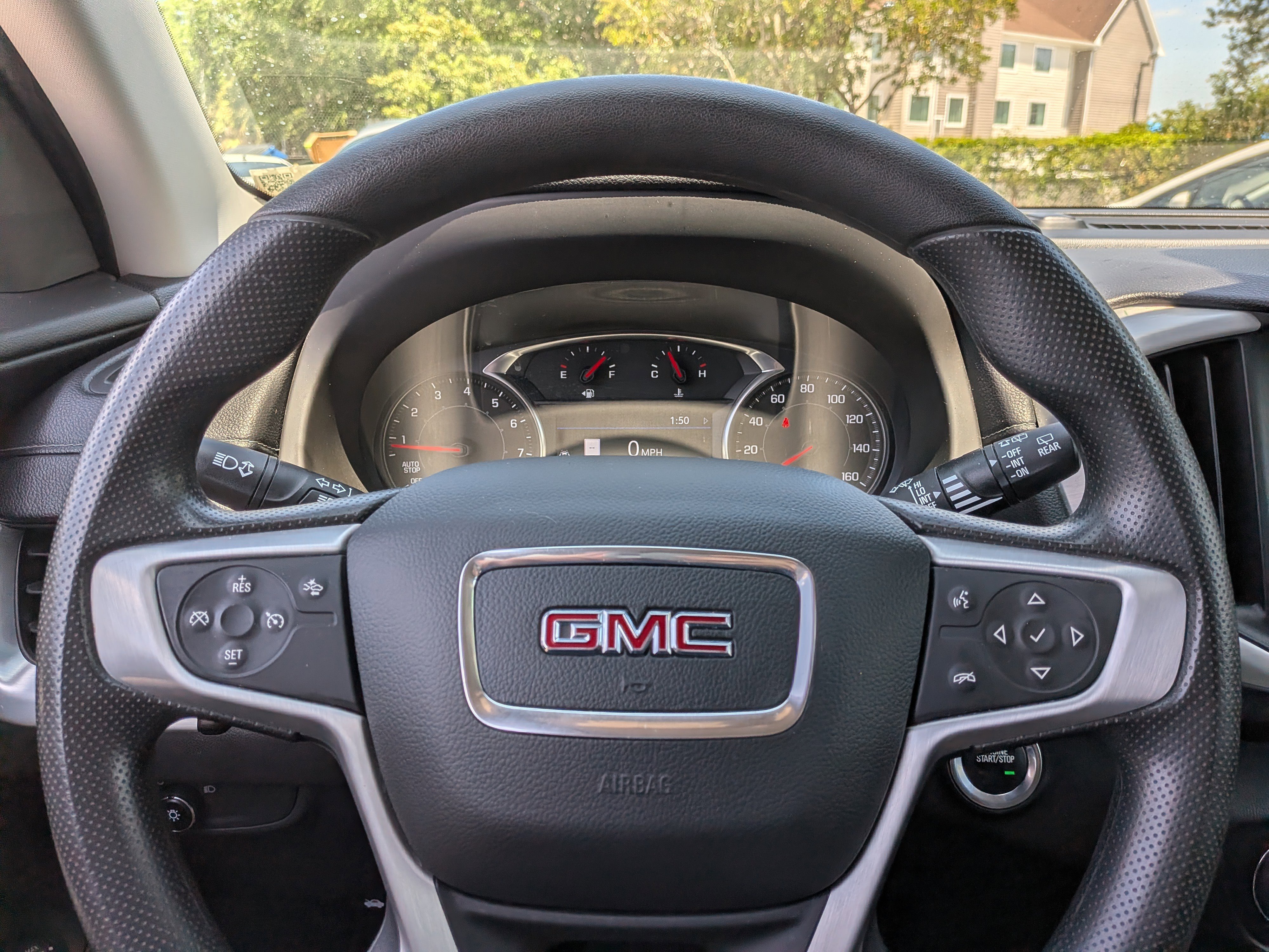 Used 2022 GMC Terrain SLE w/ Driver Convenience Package FWD image 27