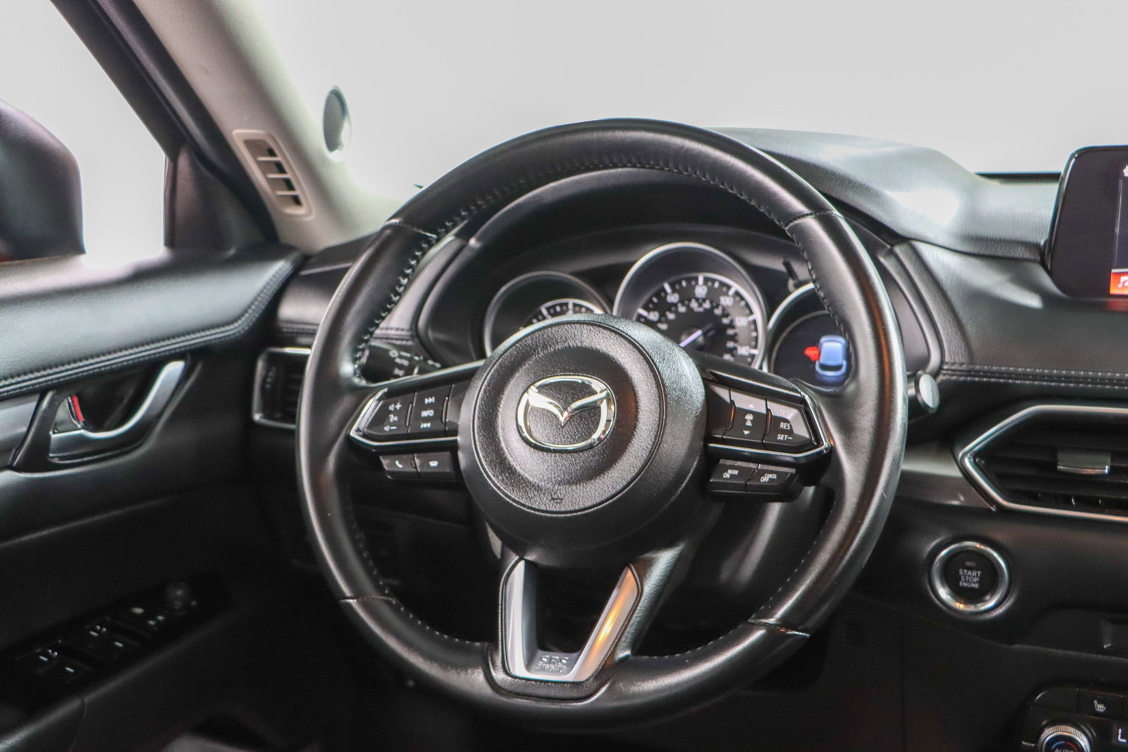 Used 2019 MAZDA CX-5 Touring image 12