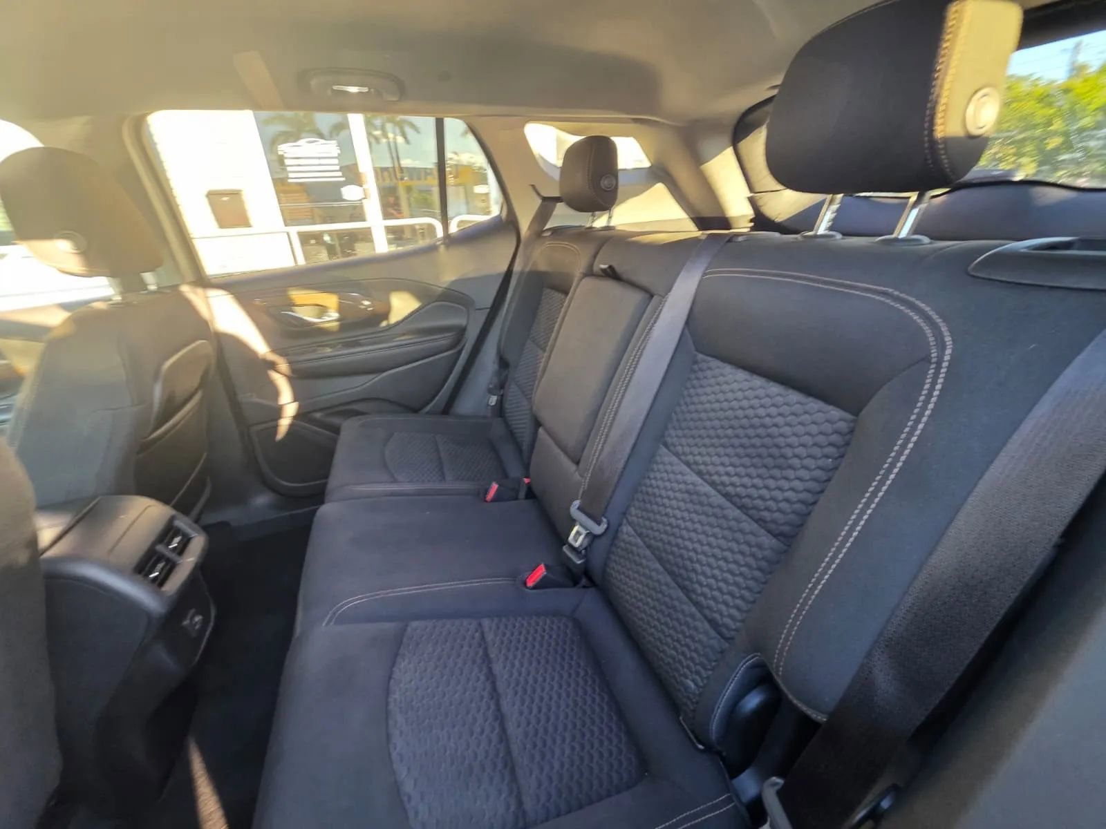 Used 2018 GMC Terrain SLE FWD image 14