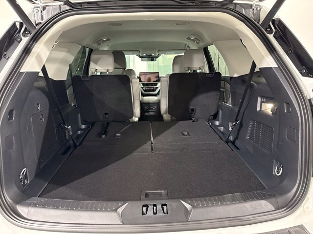 Used 2026 Ford Explorer Active w/ Active Comfort Package RWD image 8