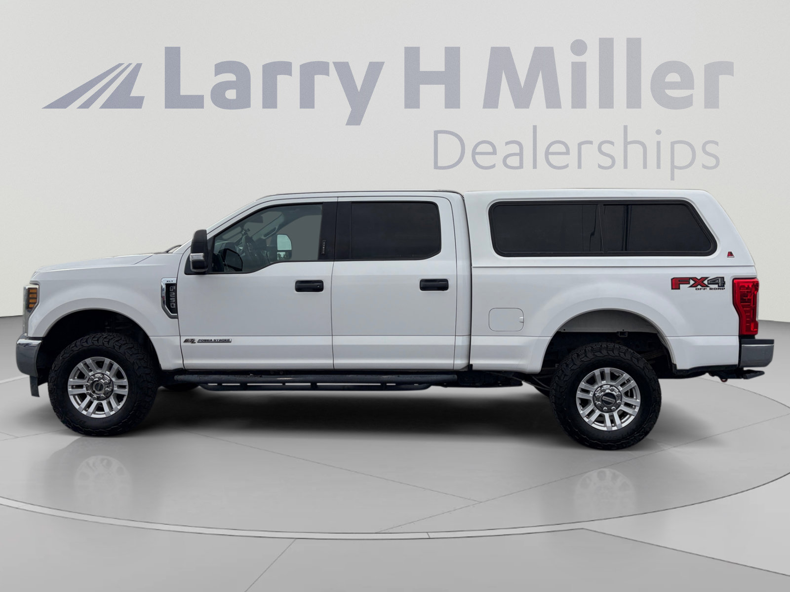 Used 2019 Ford F250 XLT w/ XLT Value Package AWD/4WD image 2