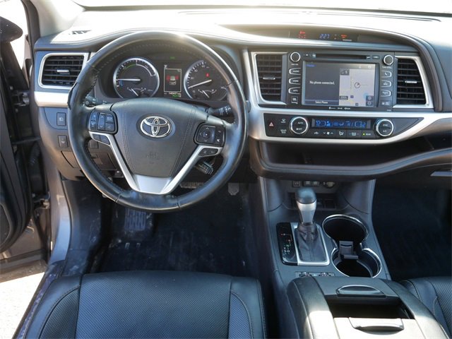 Used 2018 Toyota Highlander Limited Platinum image 23