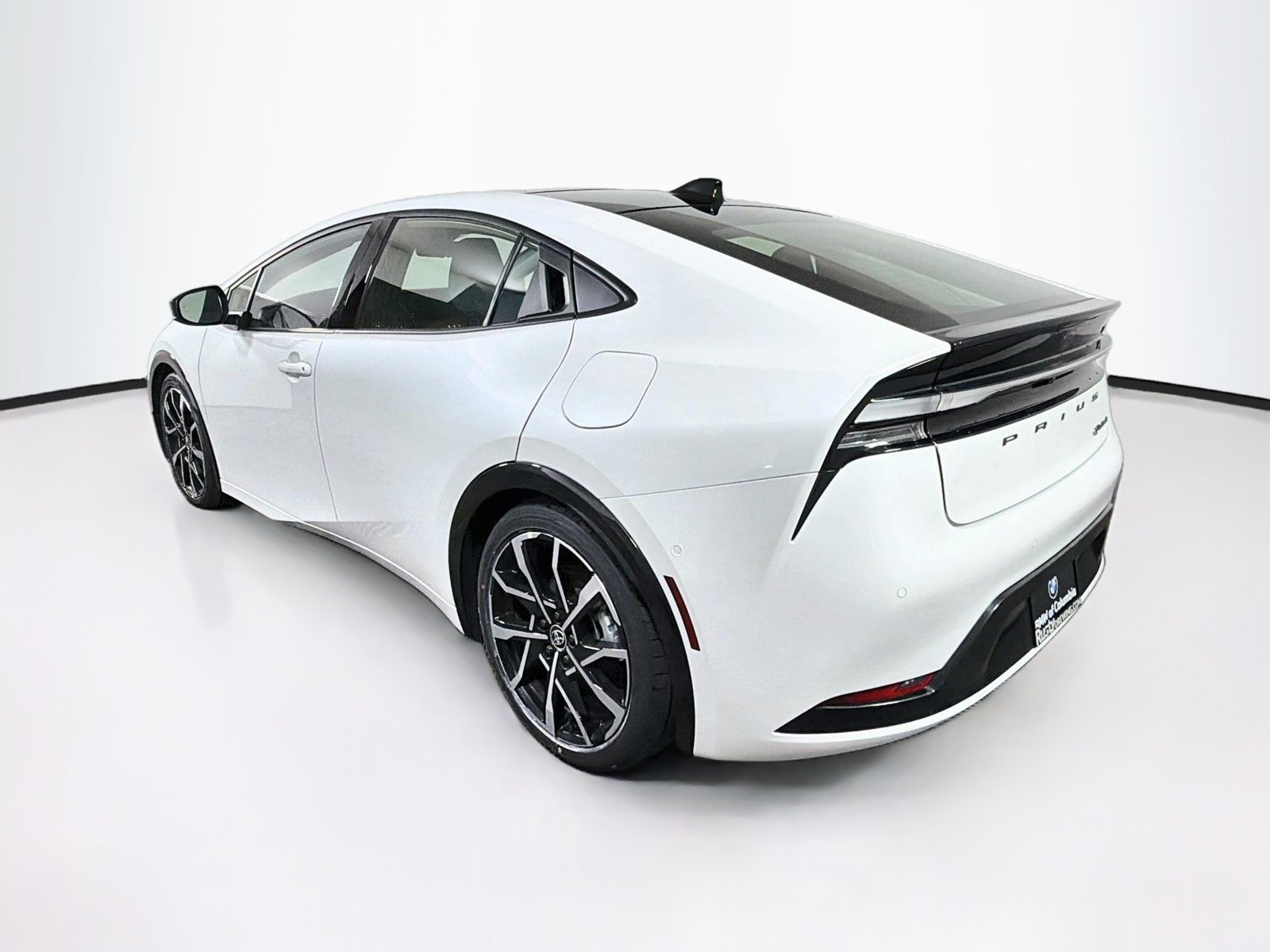 Used 2024 Toyota Prius Prime Premium w/ Advanced Technology Package FWD image 5