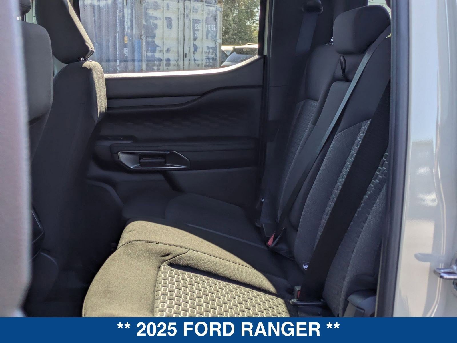 New 2025 Ford Ranger XLT w/ Black Appearance Package image 15