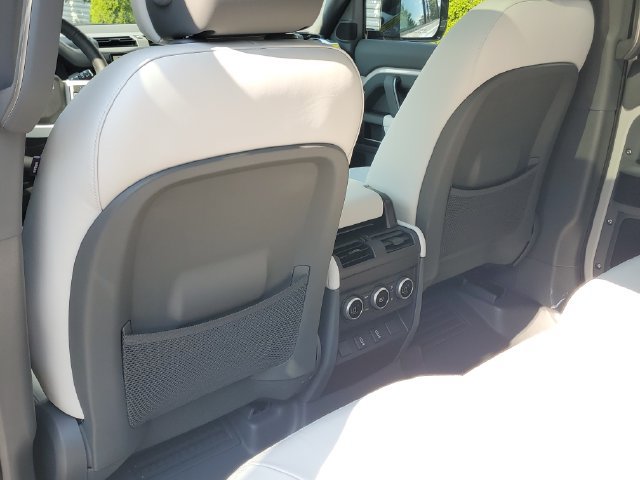 New 2026 Land Rover Defender 110 X-Dynamic SE AWD/4WD image 8