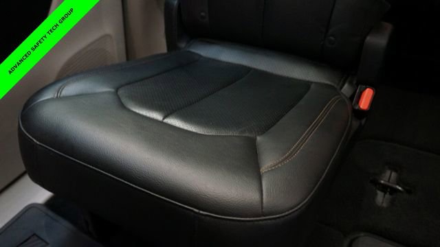 Used 2019 Chrysler Pacifica Touring-L w/ Advanced Safetytec Group image 59