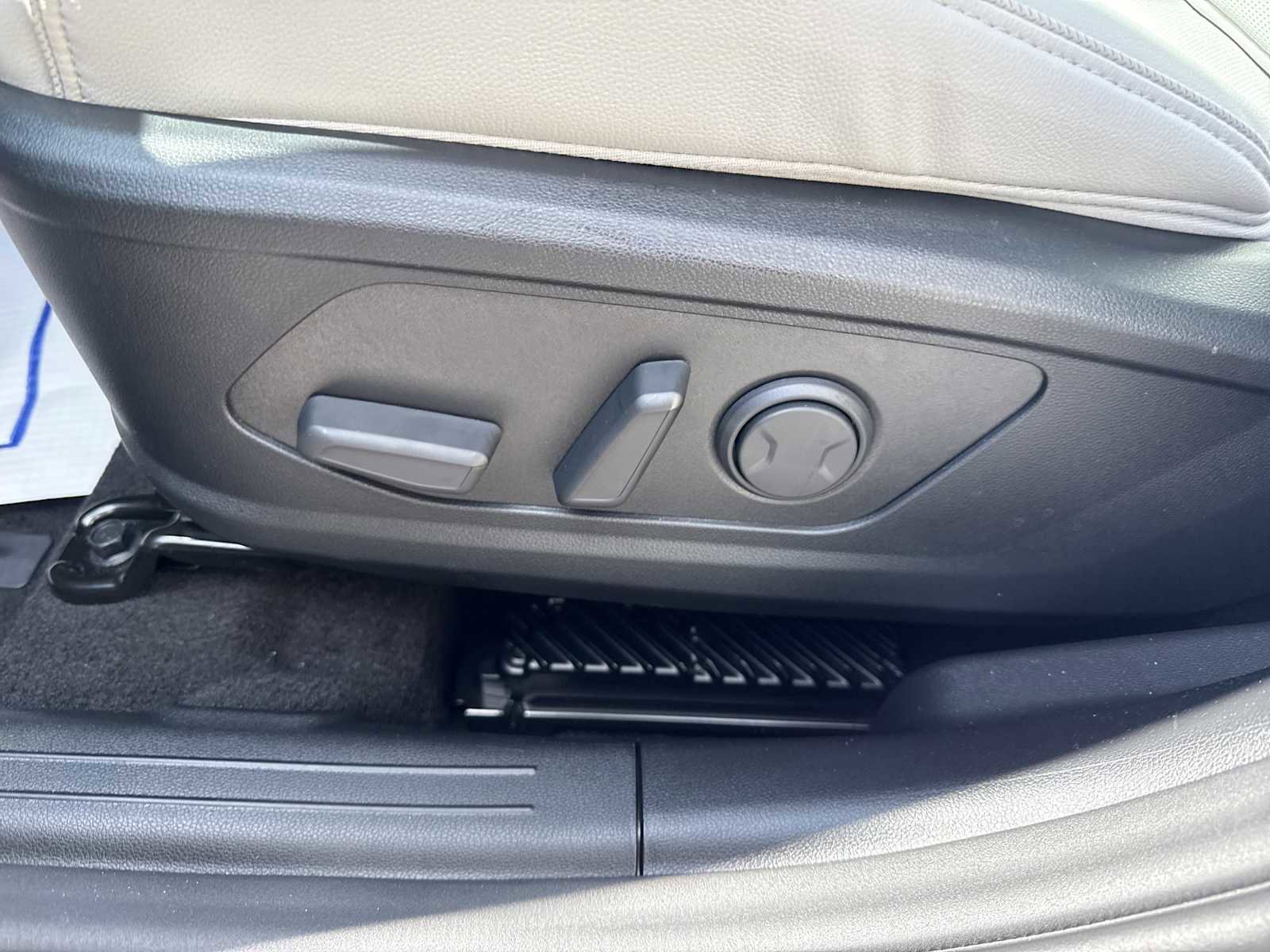 New 2026 Hyundai Santa Cruz Limited image 19