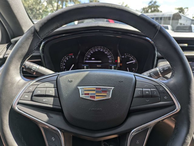 Used 2019 Cadillac XT5 Luxury FWD image 36