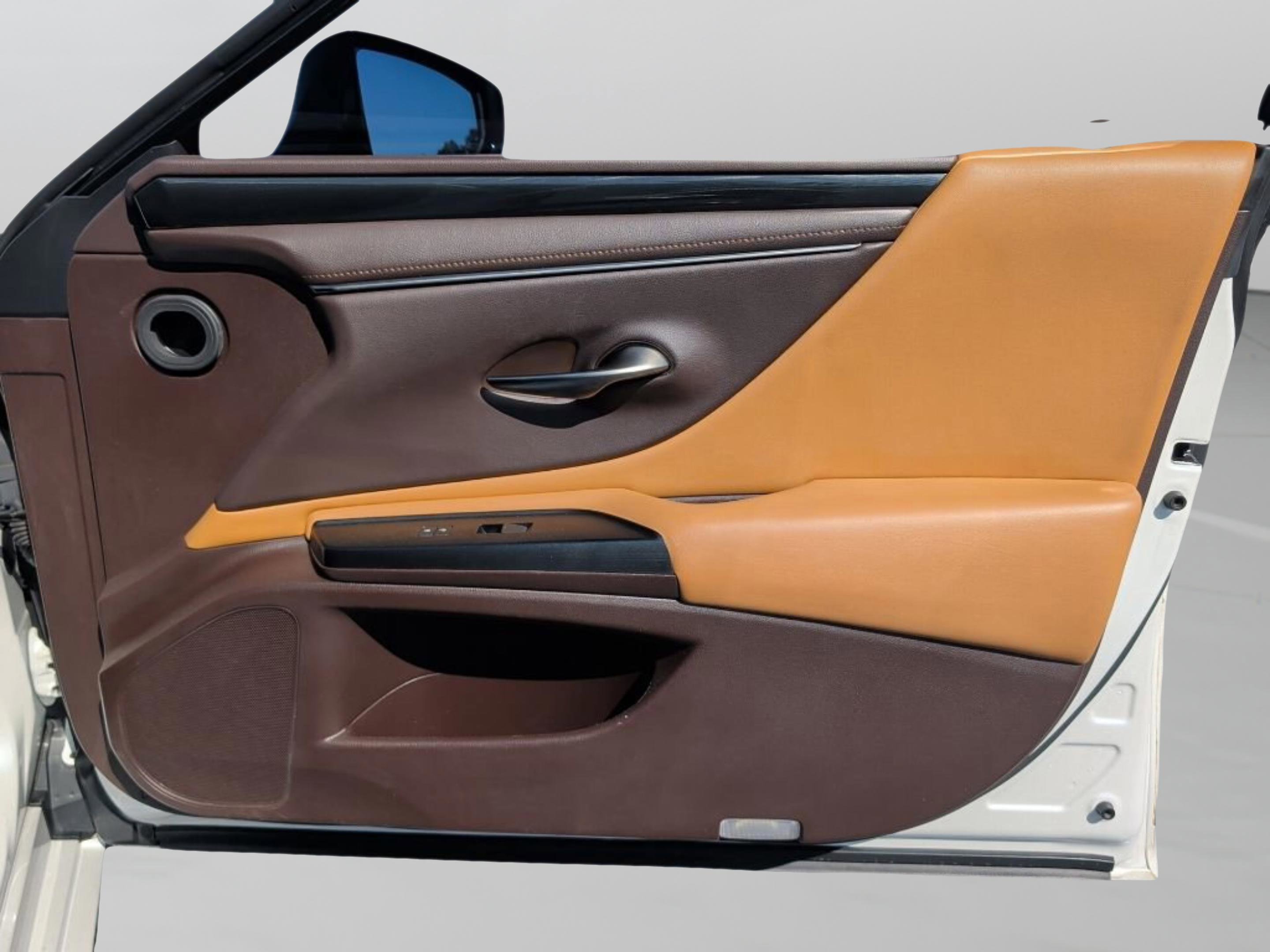 Used 2019 Lexus ES 350 w/ Accessory Package 2 image 35