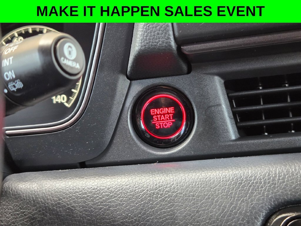 Used 2025 Honda Pilot TrailSport image 20
