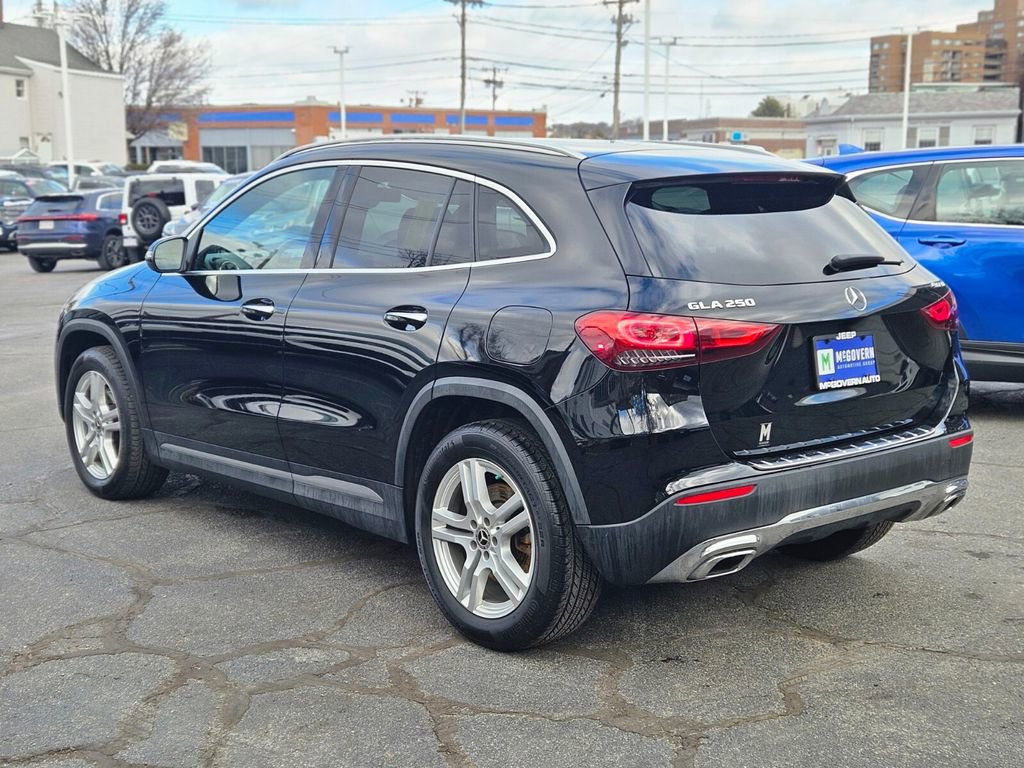 Used 2022 Mercedes-Benz GLA 250 4MATIC image 3