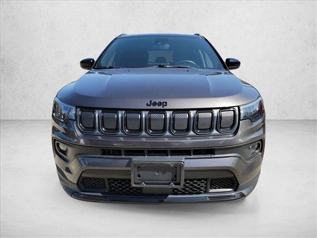 Used 2022 Jeep Compass Latitude AWD/4WD image 2