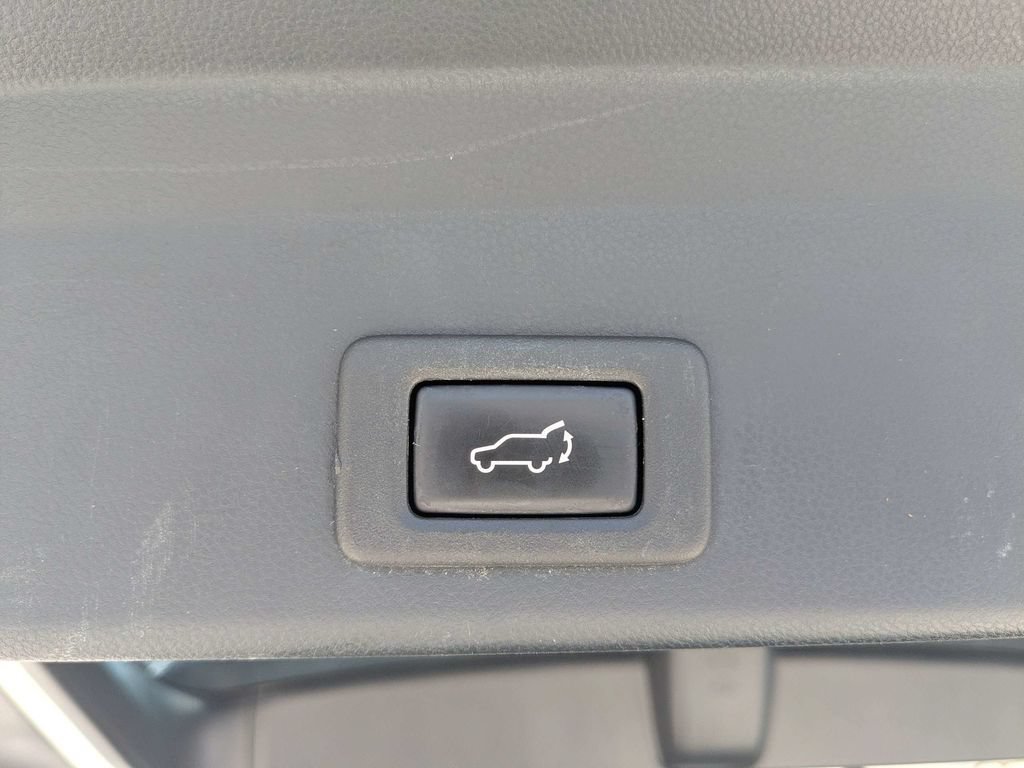 Used 2019 Subaru Ascent Touring w/ Popular Package #2 AWD/4WD image 18