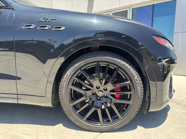 Certified 2022 Maserati Levante GT AWD/4WD image 10