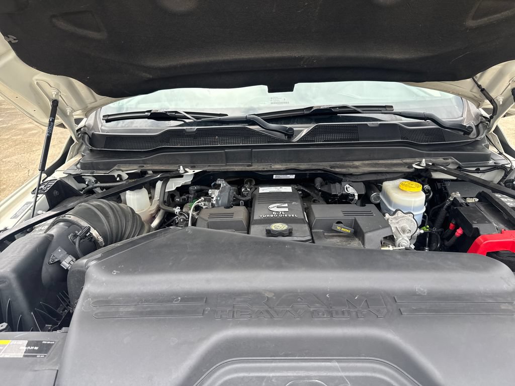 Used 2024 RAM 2500 Laramie AWD/4WD image 31