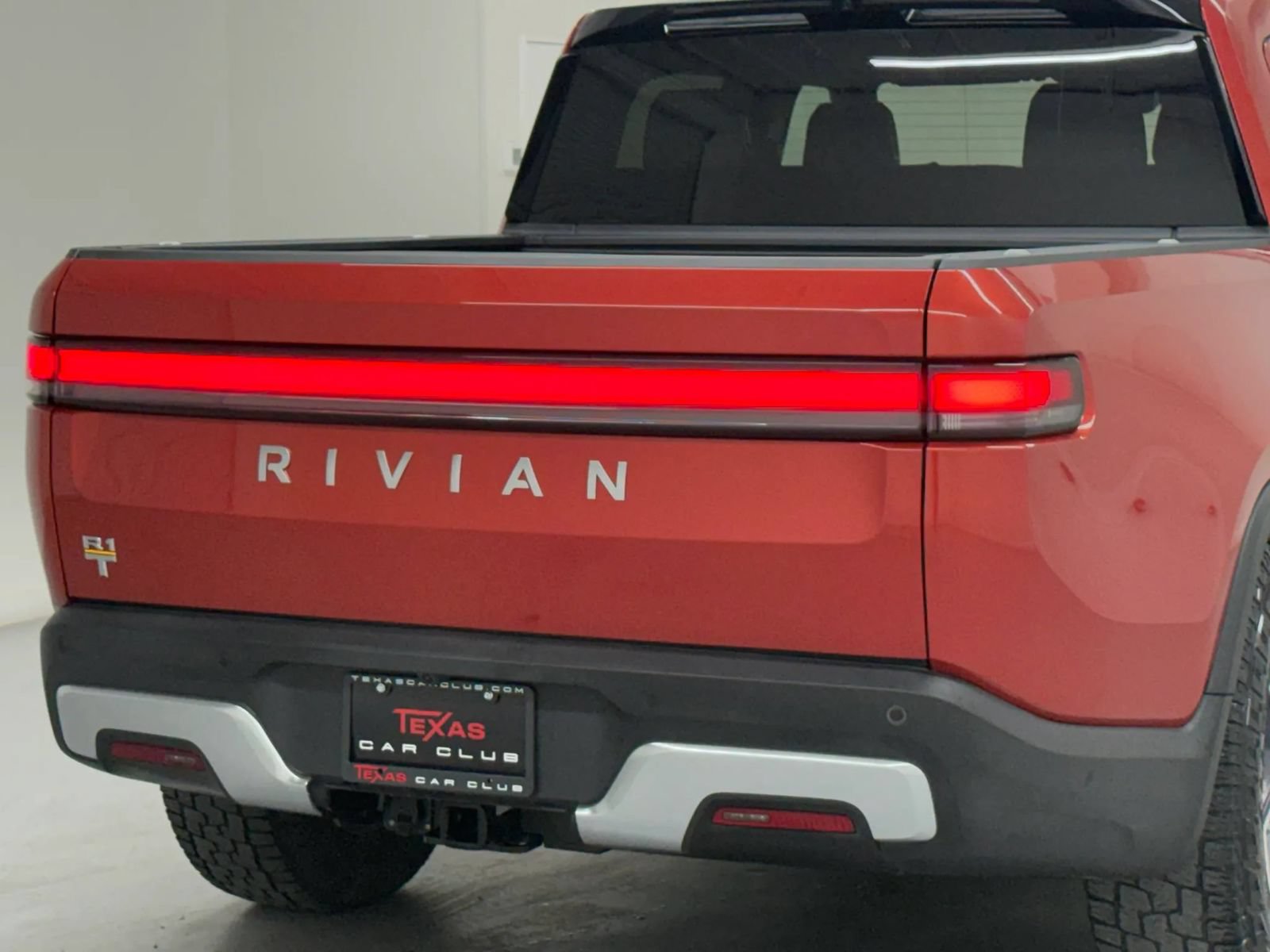 Used 2023 Rivian R1T Adventure Quad AWD/4WD image 40