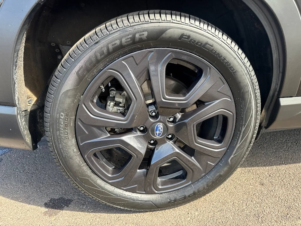 Certified 2025 Subaru Ascent Bronze Edition AWD/4WD image 9
