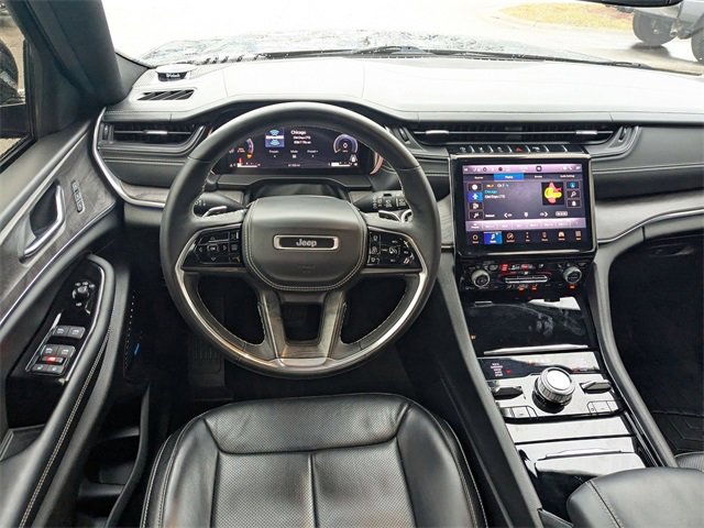 Used 2022 Jeep Grand Cherokee Overland image 29