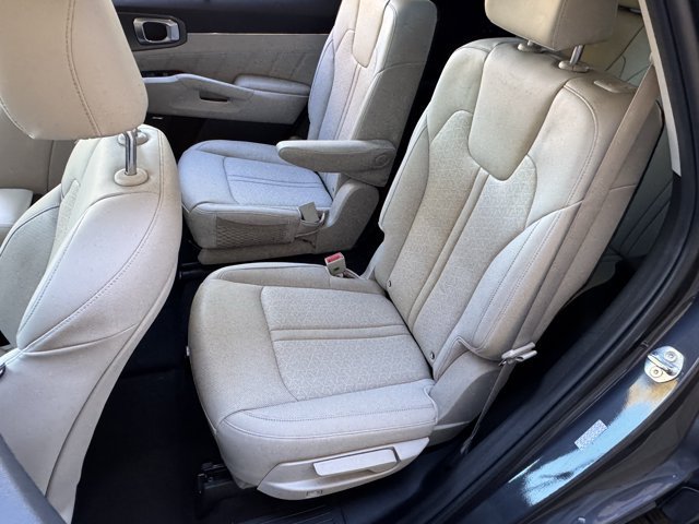 Used 2023 Kia Sorento SX Prestige w/ Panoramic Sunroof Package AWD/4WD image 24