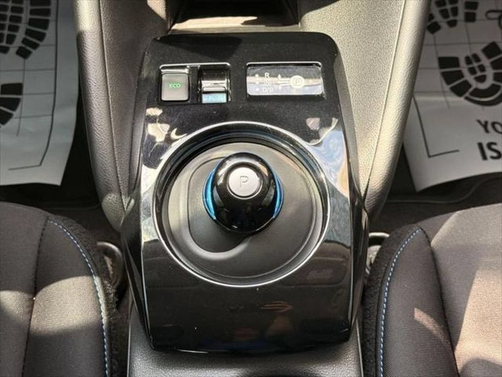 Used 2023 Nissan Leaf SV Plus FWD image 28