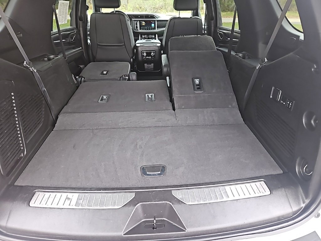 Used 2023 GMC Yukon Denali image 29