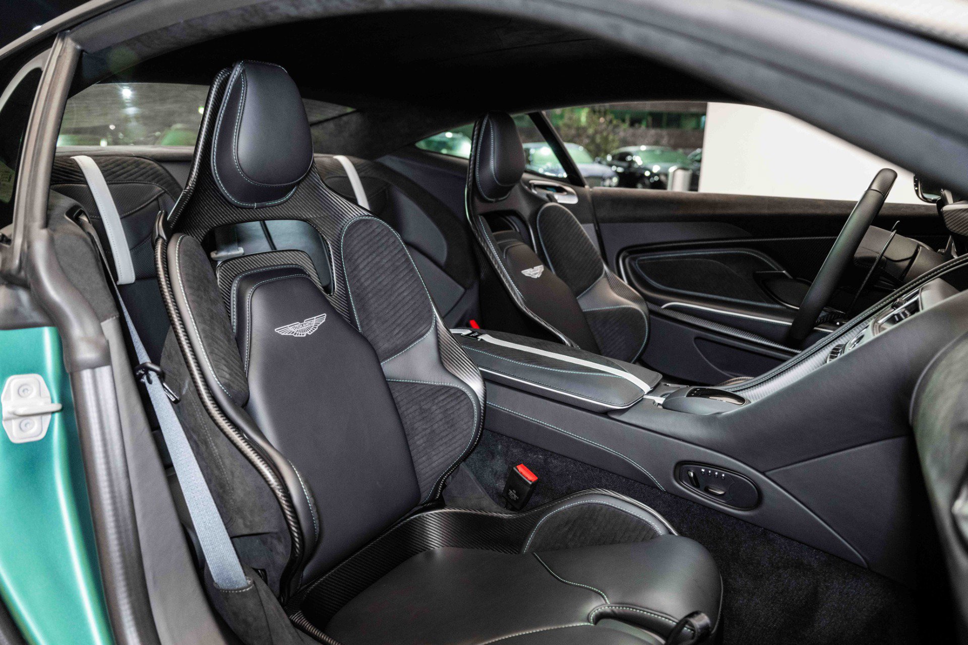 Used 2023 Aston Martin DBS Coupe RWD image 16