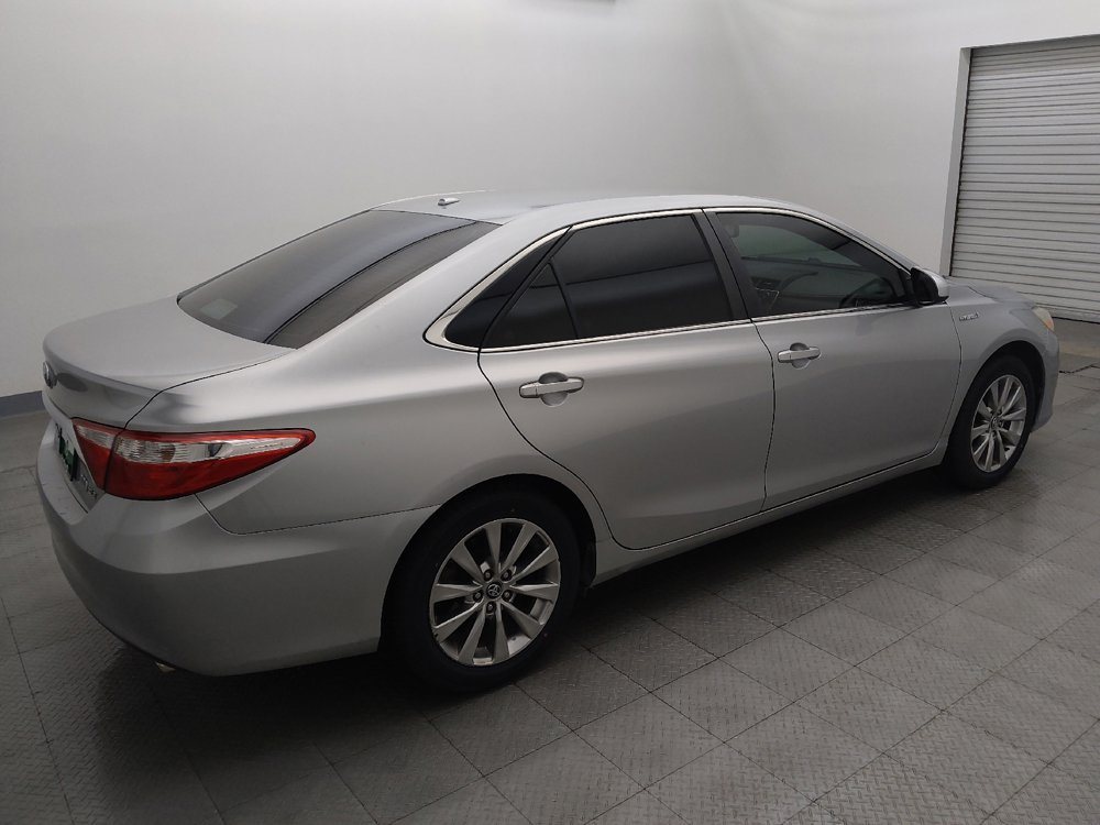 Used 2017 Toyota Camry XLE FWD image 10