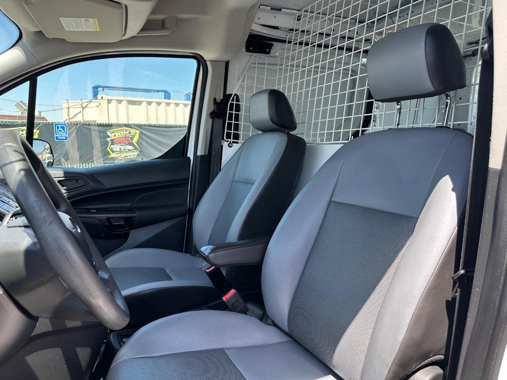 Used 2017 Ford Transit Connect XL image 27