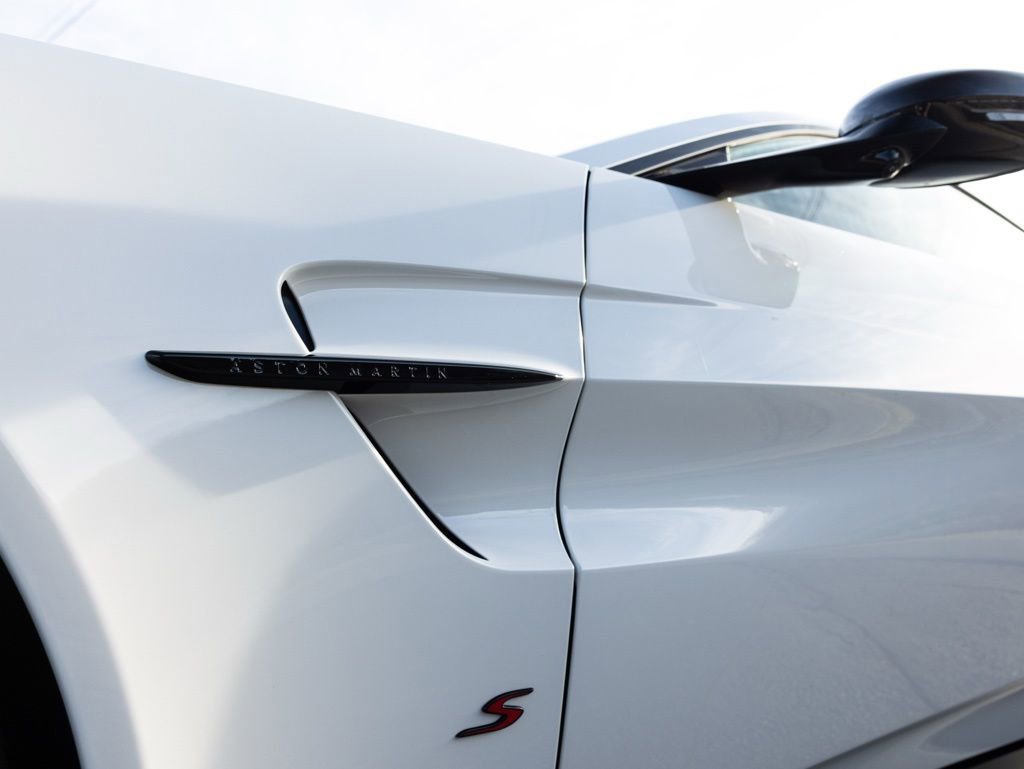 New 2026 Aston Martin V8 Vantage S image 21
