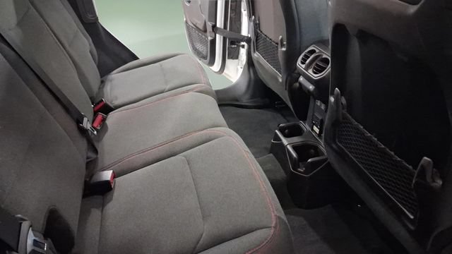 Used 2024 Jeep Wrangler Unlimited Rubicon AWD/4WD image 12