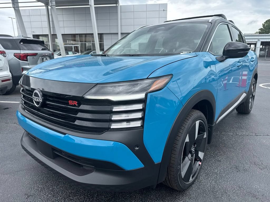 New 2026 Nissan Kicks SR w/ Cold Weather Package AWD/4WD image 9