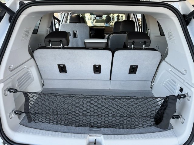 Certified 2024 GMC Acadia Denali w/ Super Cruise Package image 7