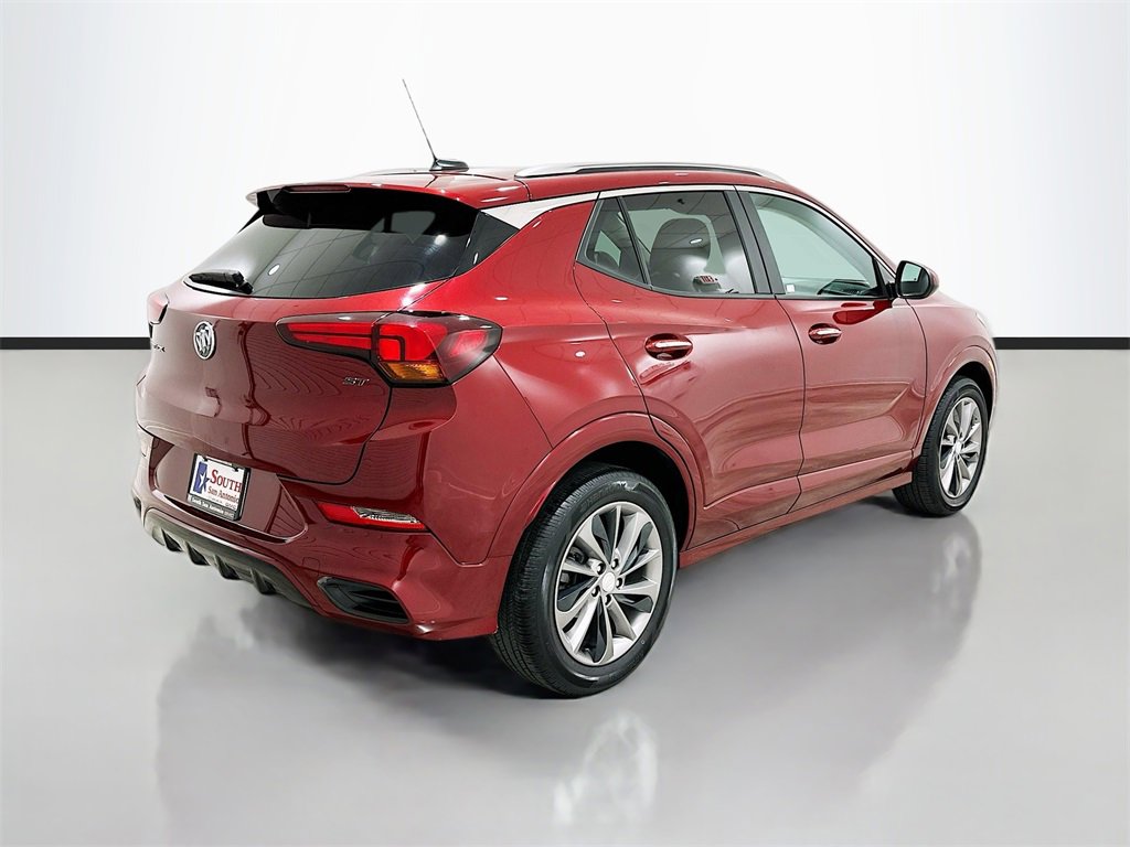 Used 2023 Buick Encore GX Select w/ Sport Touring Package image 7