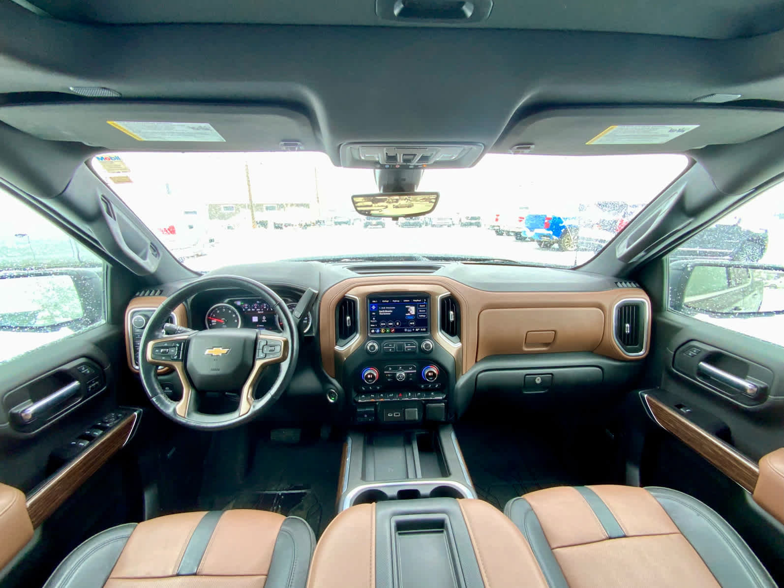 Used 2021 Chevrolet Silverado 1500 High Country image 28