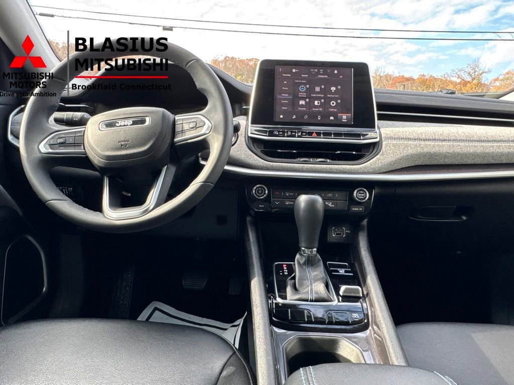 Used 2022 Jeep Compass Latitude image 23