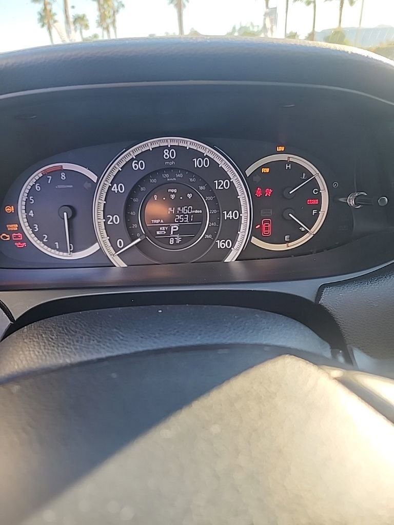 Used 2015 Honda Accord EX-L image 4