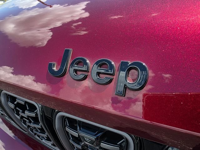 Used 2024 Jeep Grand Cherokee L Summit AWD/4WD image 71