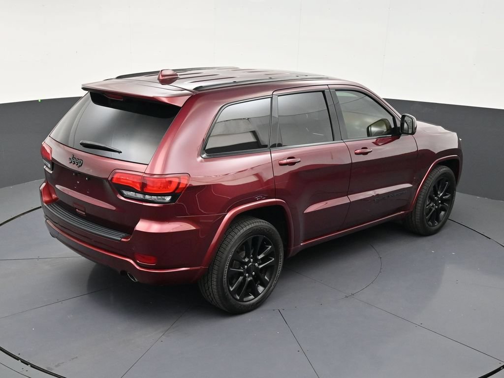 Used 2020 Jeep Grand Cherokee Altitude RWD image 17