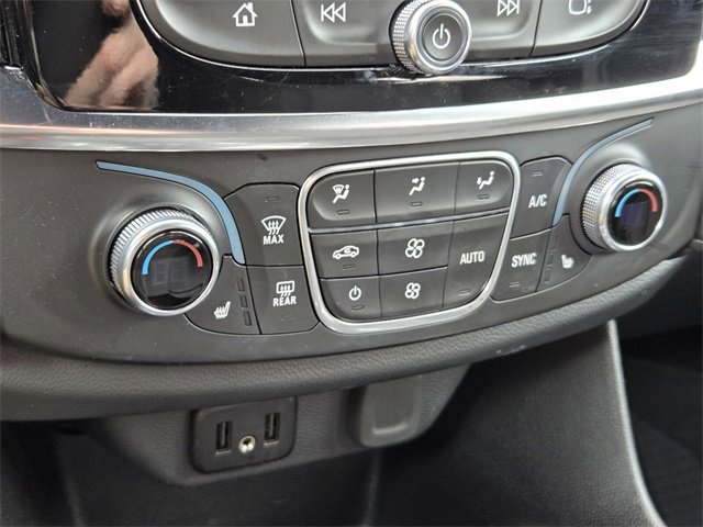 Certified 2024 Chevrolet Traverse LT image 33