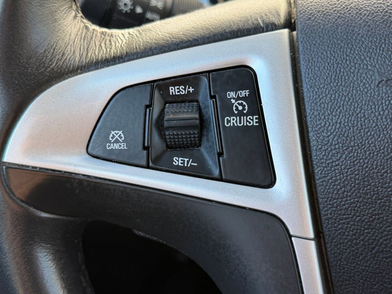 Used 2012 Chevrolet Equinox LT image 16