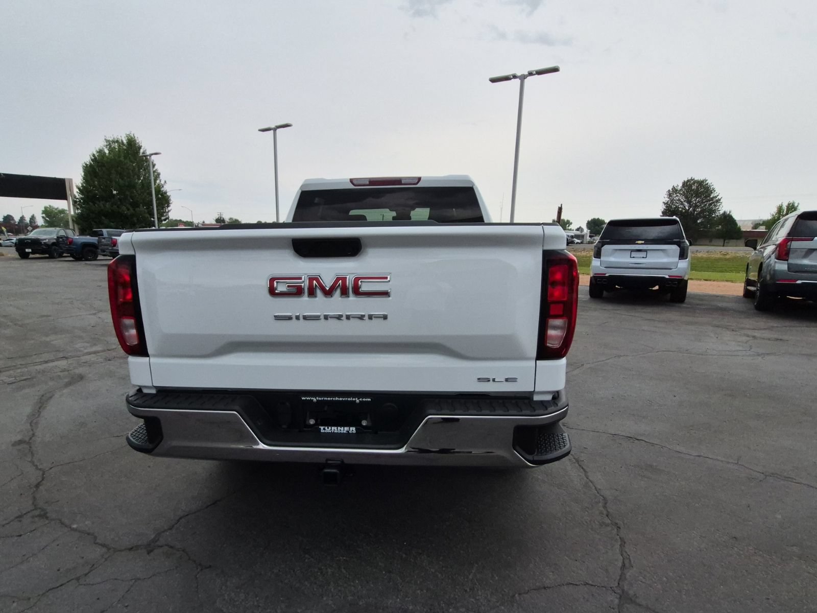 New 2026 GMC Sierra 1500 SLE AWD/4WD image 4