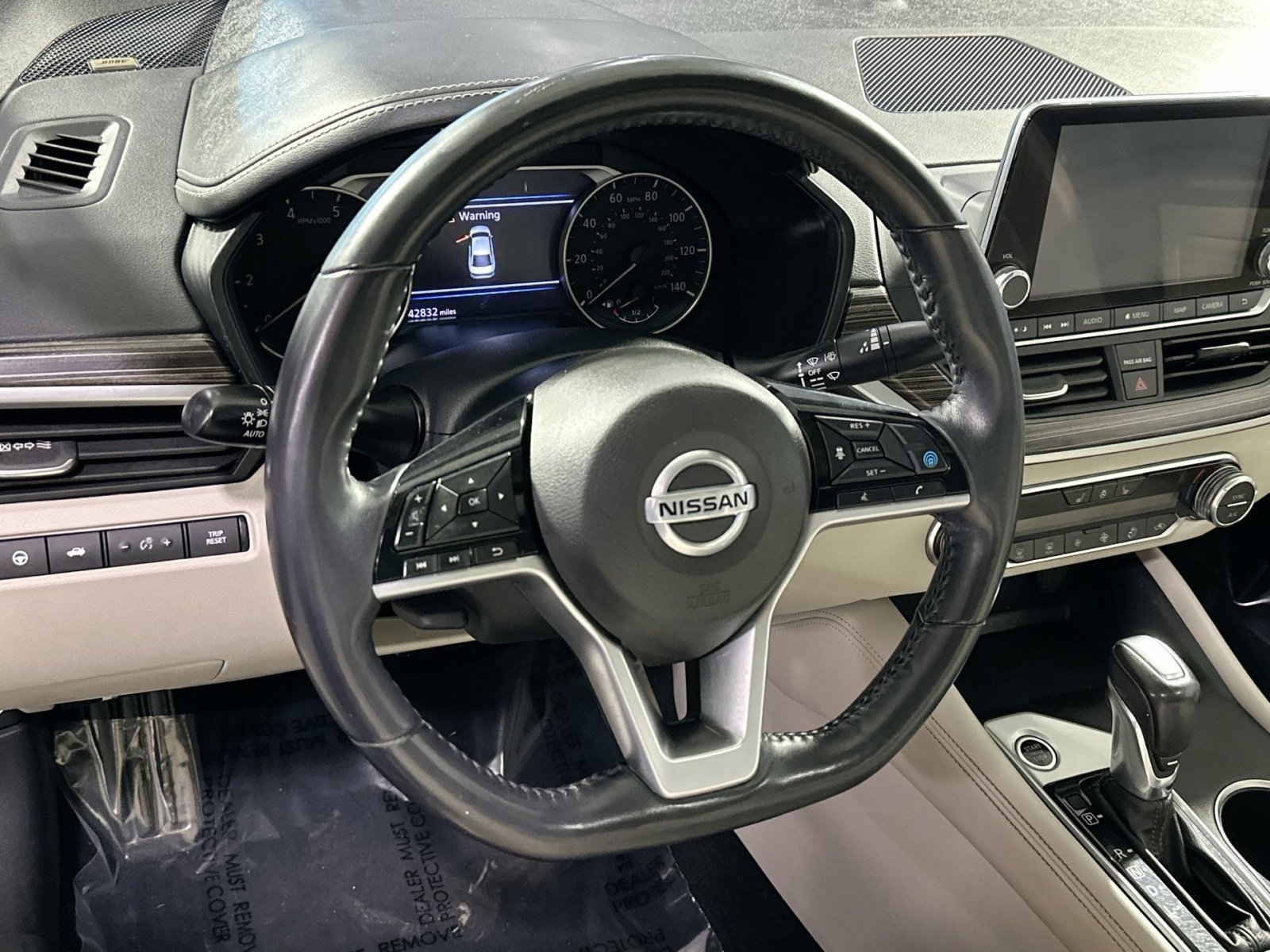 Used 2019 Nissan Altima 2.5 Platinum image 18