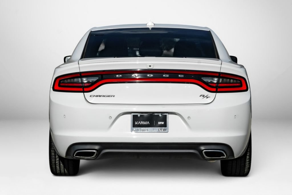 Used 2015 Dodge Charger R/T w/ Plus Group RWD image 7